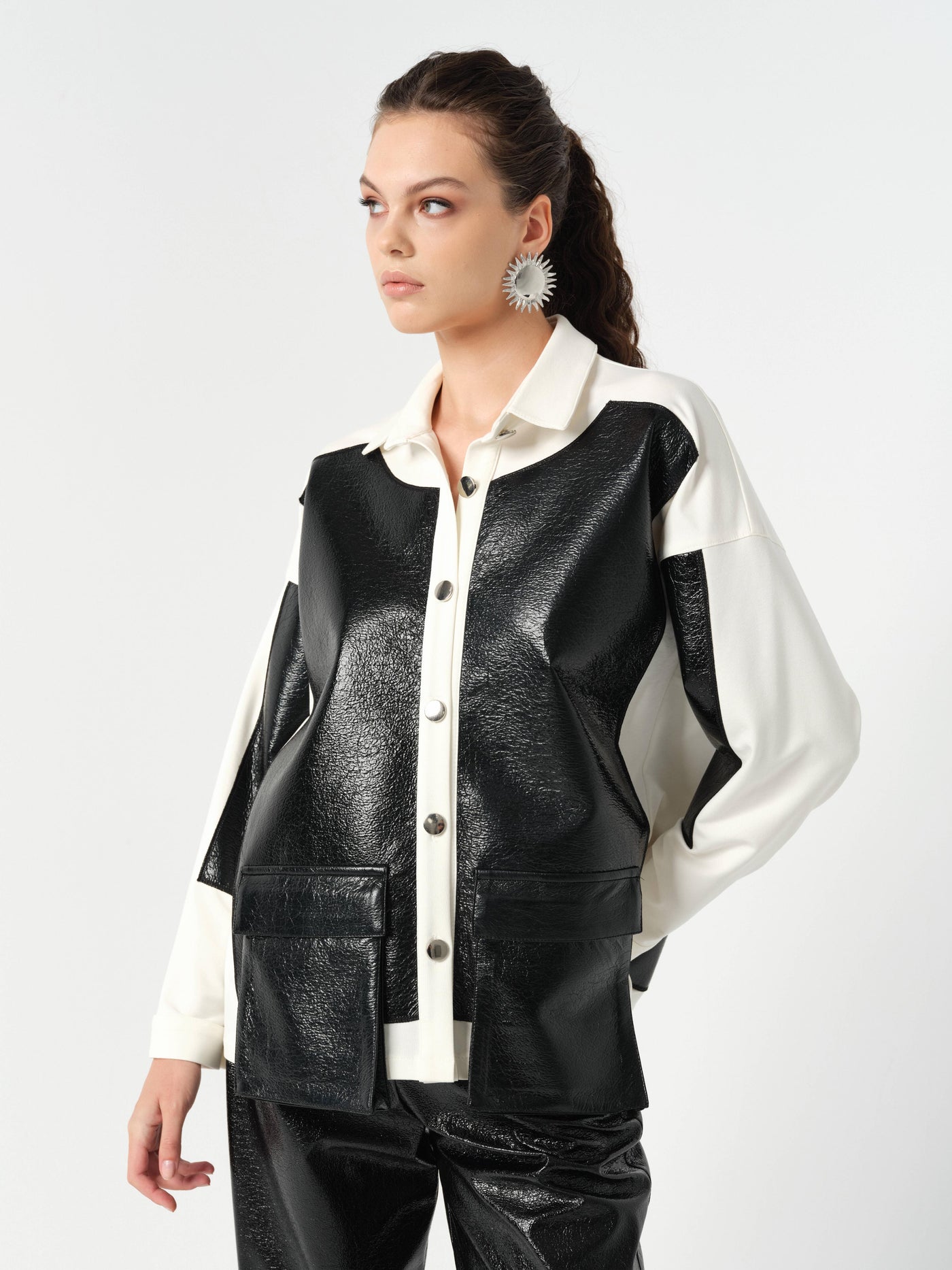 RUGAN GARNİLİ GÖMLEK