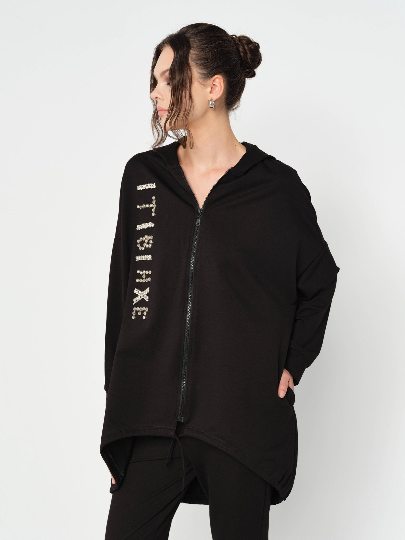 TAŞ YAPIŞTIRMALI EŞOFMAN TAKIMI